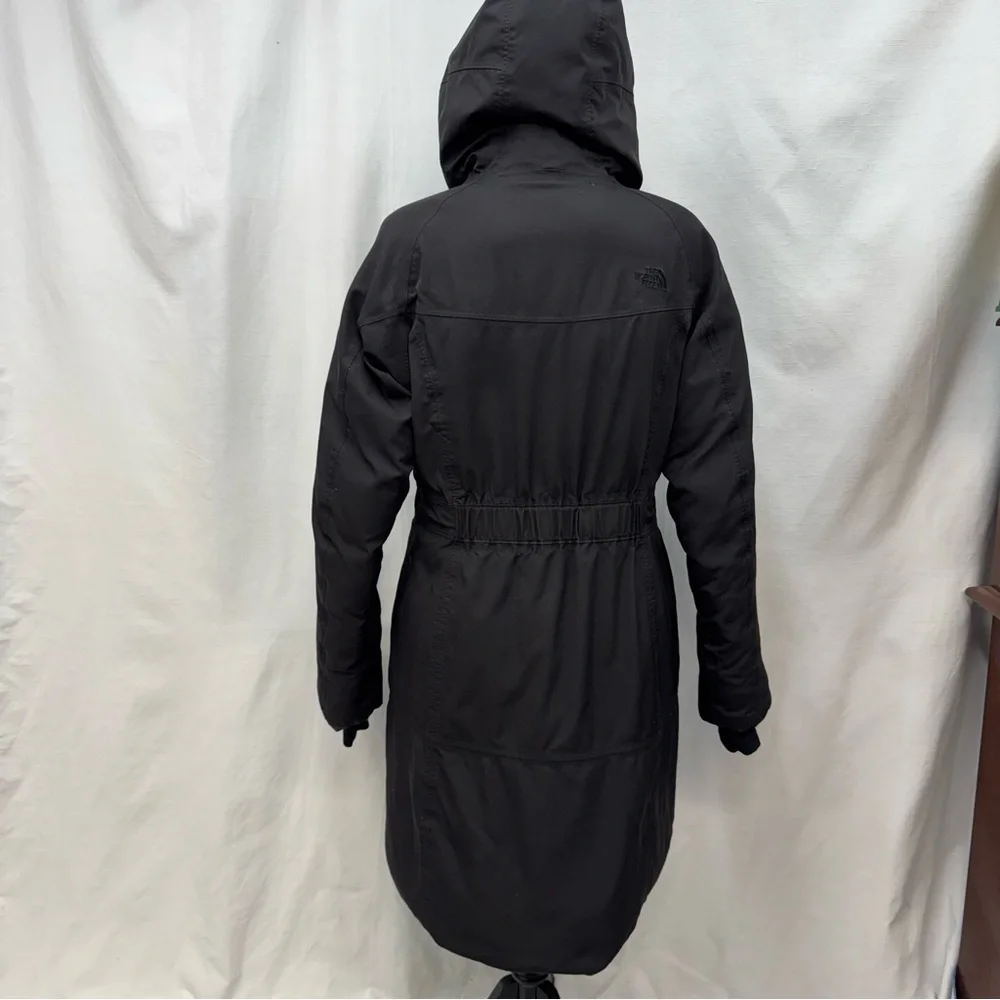 The North Face classic women’s Hyvent parka medium black - Picture 2 of 10